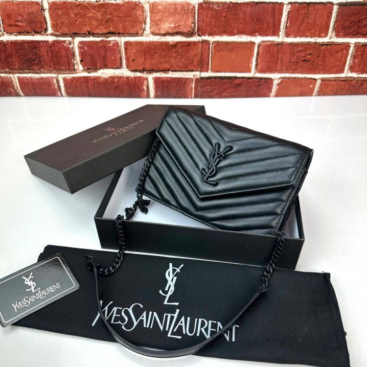 YVES SAİNT LAURENT CASSANDRE QUİLTED BLACK